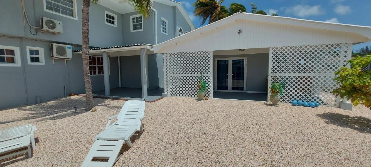 Villa Raven`s Paradise  Willemstad Esterno foto
