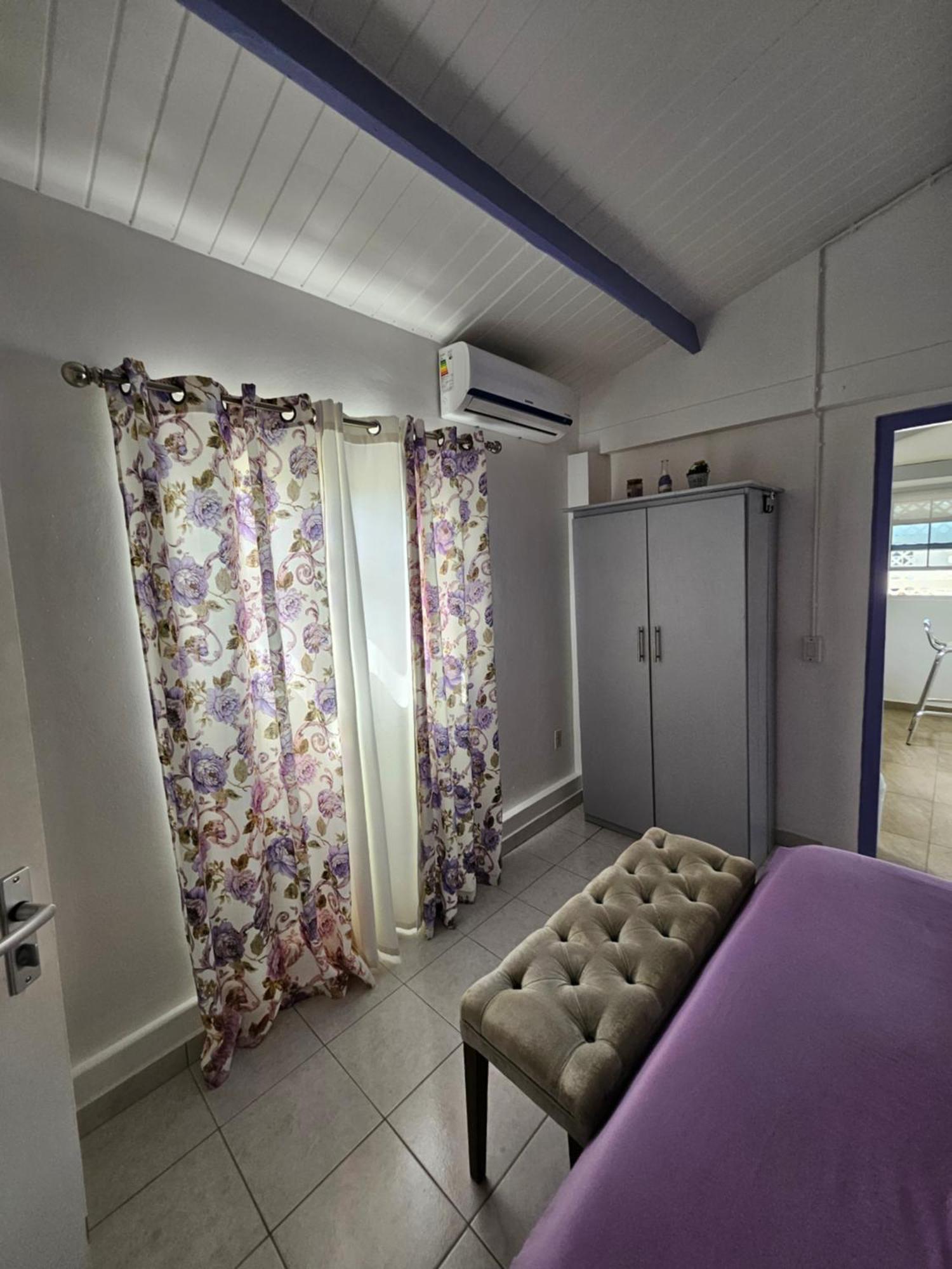 Villa Raven`s Paradise  Willemstad Esterno foto